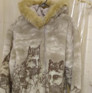 Med size Brand New never wore reversible Fox Fur jacket